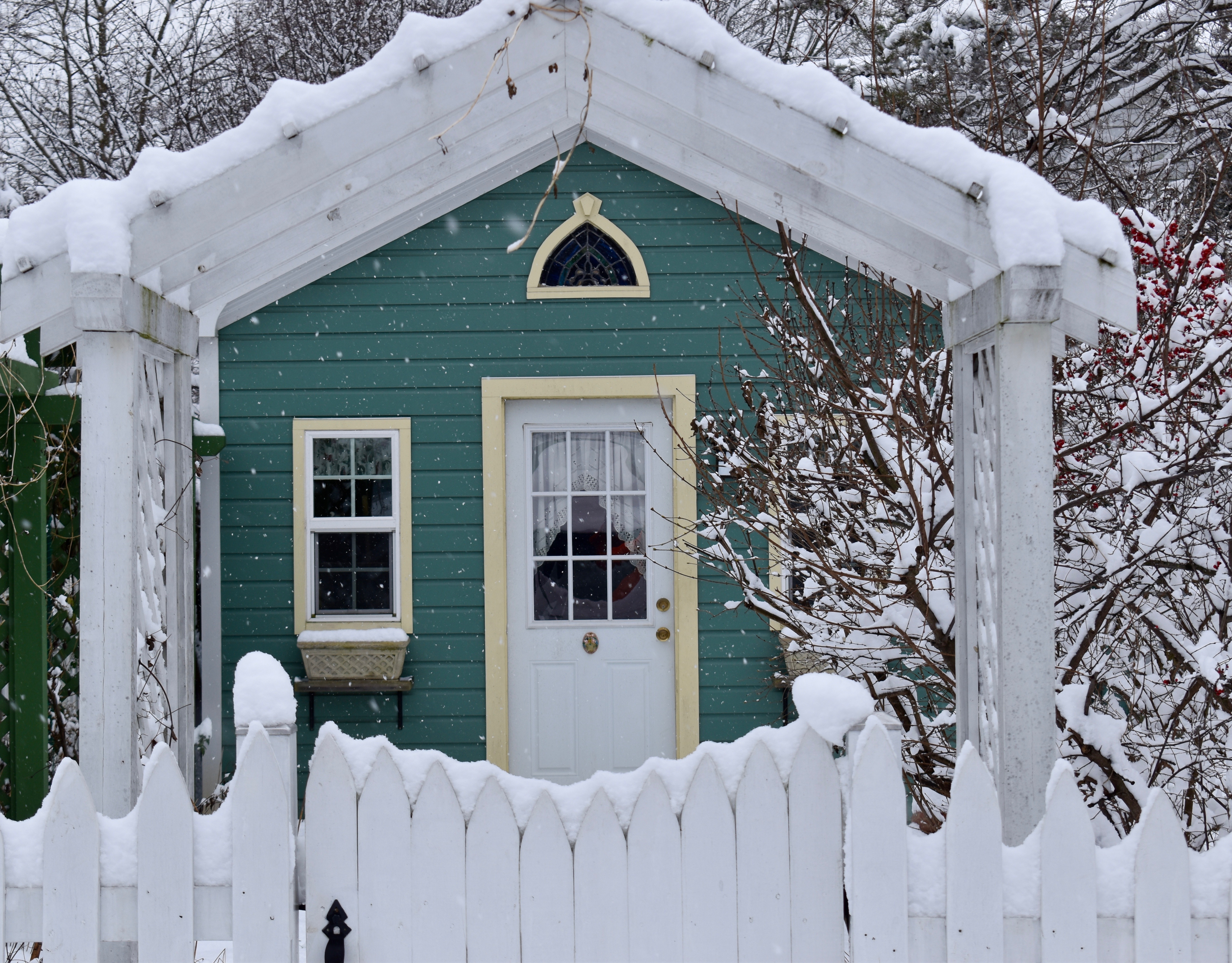 outside of house snow 