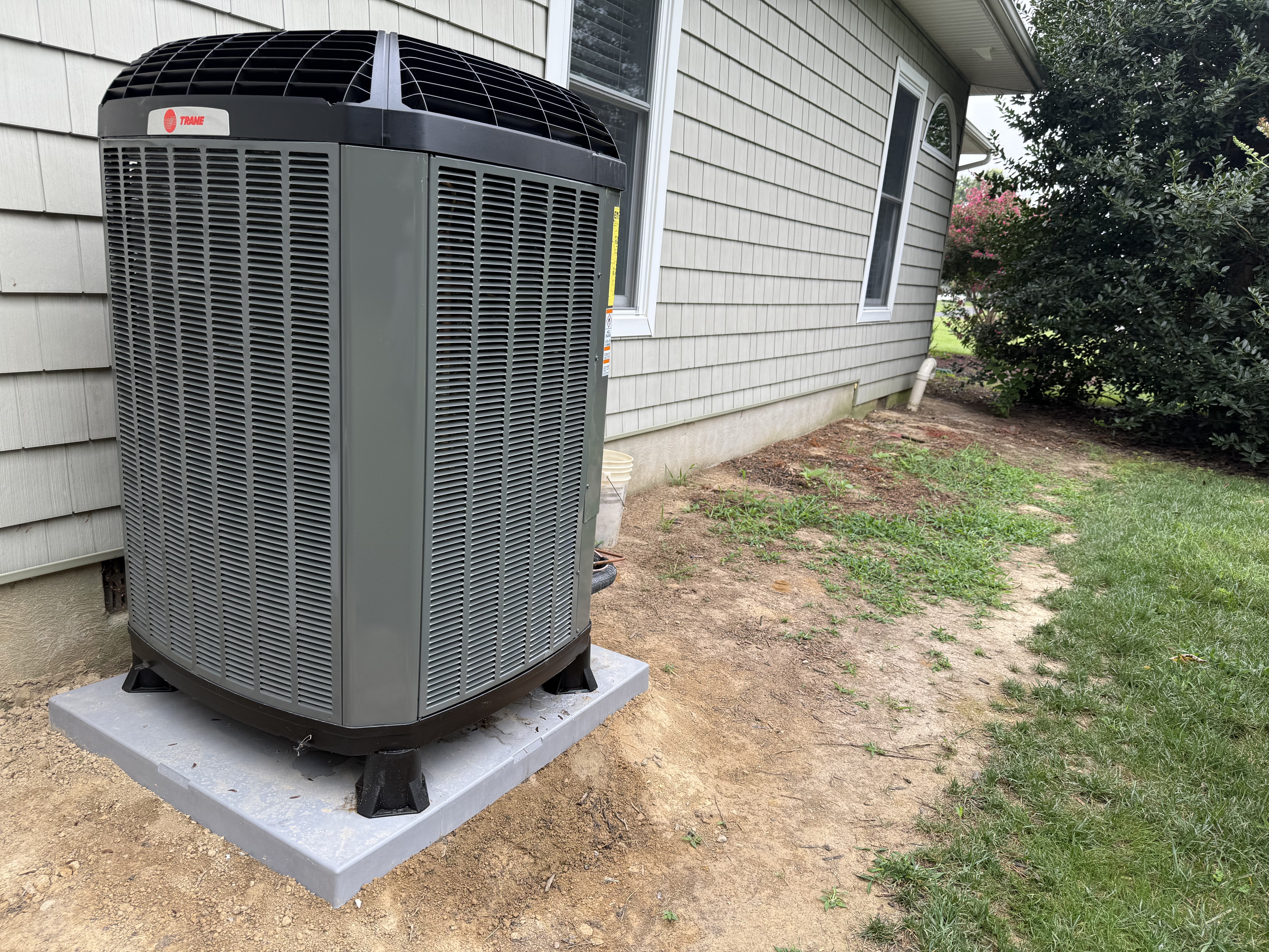 5 Crucial Questions to Ask Before You Hire a Heat Pump Installer blog header image