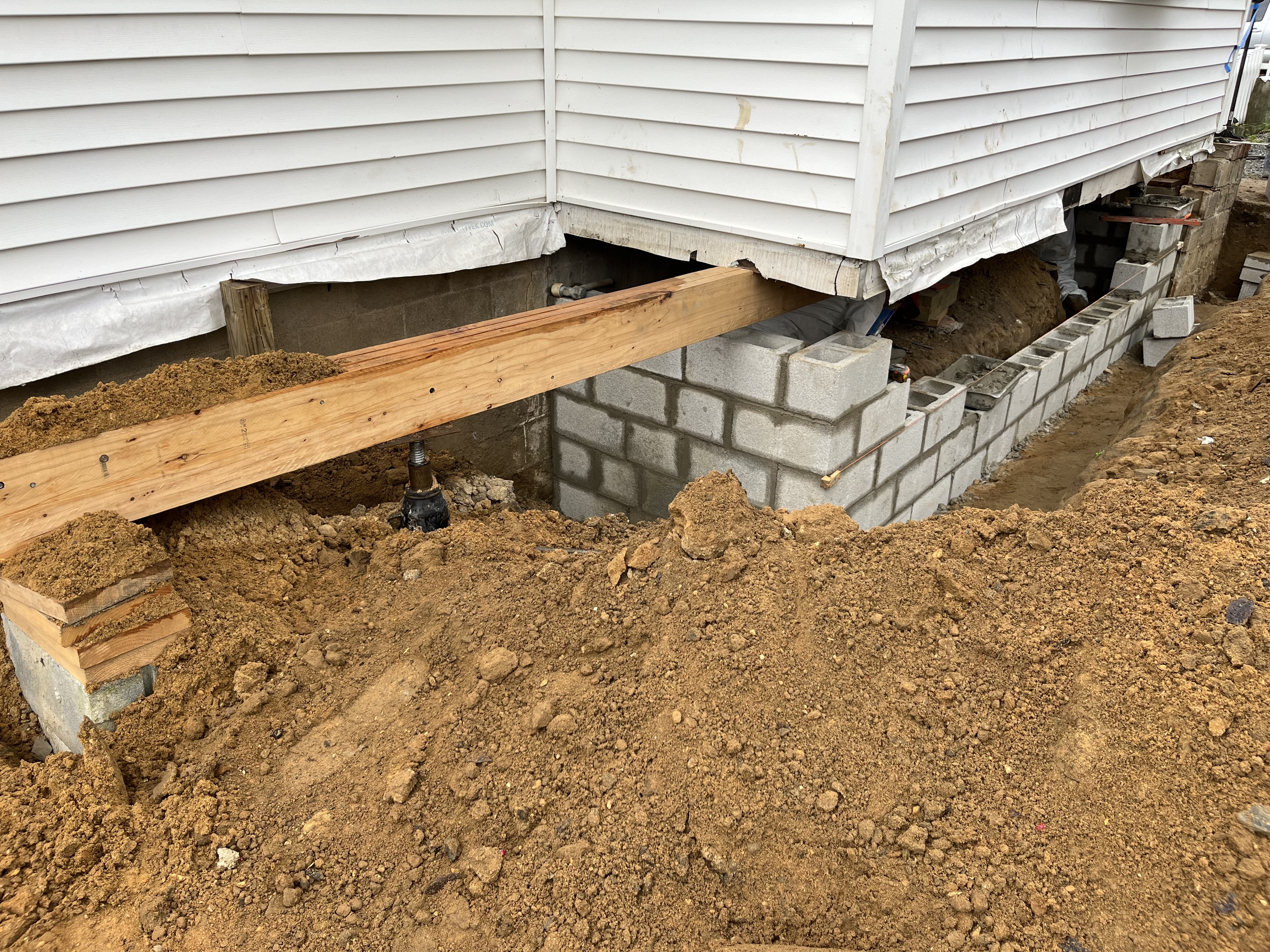 Most Common Types of Foundation Cracks & What They Mean  blog header image