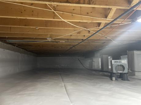 Should a Crawl Space Be Kept Cool in the Summer? blog header image
